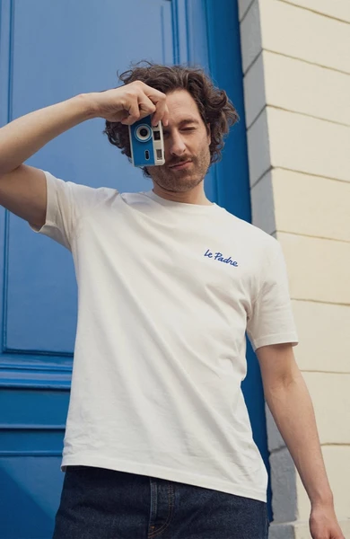 T-shirt blanc homme “Le Padre” – Coton bio sérigraphié en France – Affaire de Famille x Horty Fleur