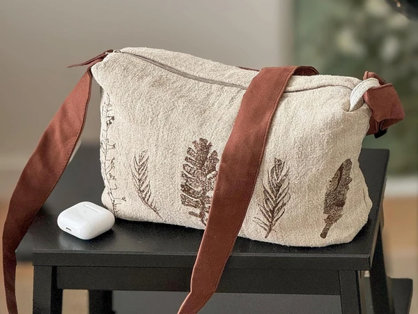 Linen shoulder crossbody Bag | Real Plant and feather eco-printing poach | Medium size purse 3 pockets with zipper long adjustable straps