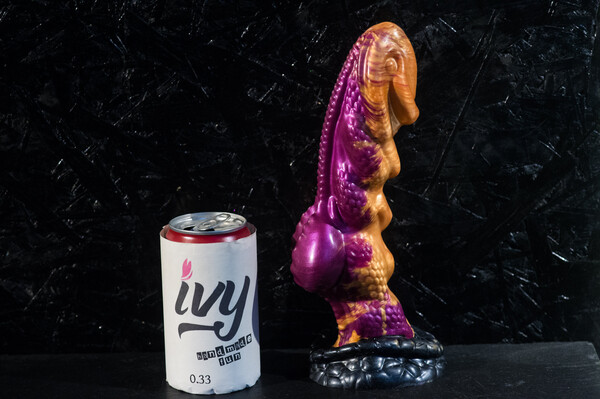 Custom Dildo Silicone Lizard XL 26 cm length 6 cm diameter
