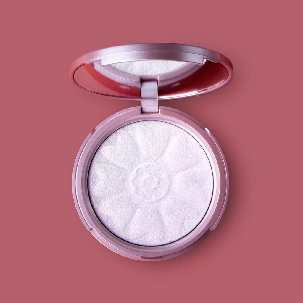 White Lotus Highlighter