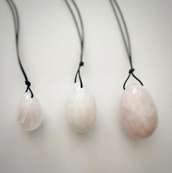 Quartz rose - Oeuf de Yoni