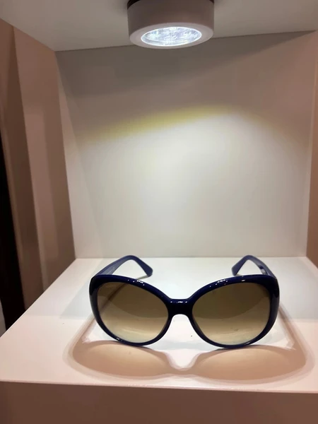 Lunette de soleil Hogan