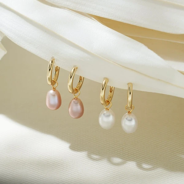 — pearl dangle earrings (gold/white pearl hoop, gold/pink pearl hoop)