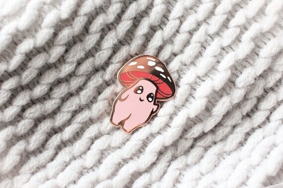 Cute Mushroom Creature - Rosegold Miamouz Kawaii Fantasy Art Hard Émail Pin