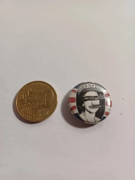 Badge sex pistols