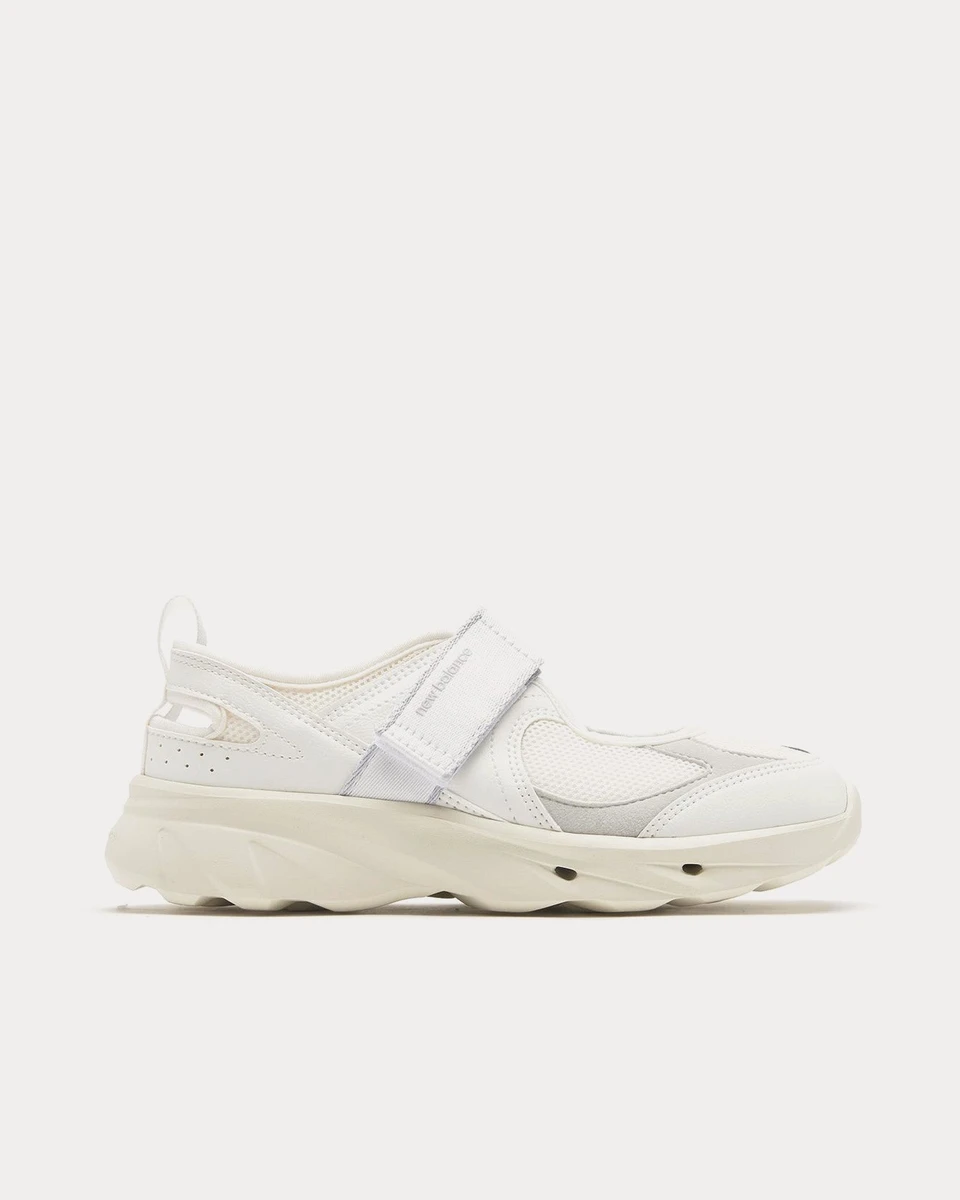 New Balance Women's Breeze White Slip On Sneakers & Trainers