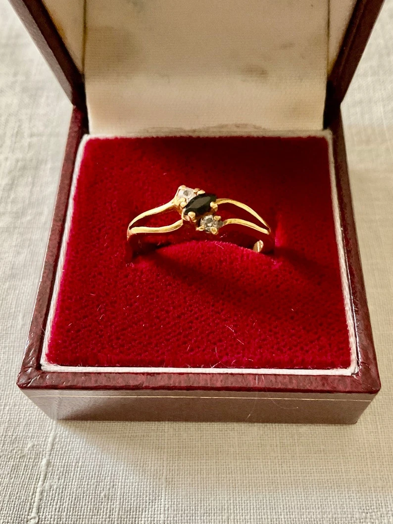 GENUINE SAPPHIRE TRILOGY GoldPlated Topaz Solitaire Vintage Ring- Lovely Design - Hallmark - Elegant Vintage Jewelry - from France