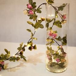La Vie En Rose String LEDs Light Decoration