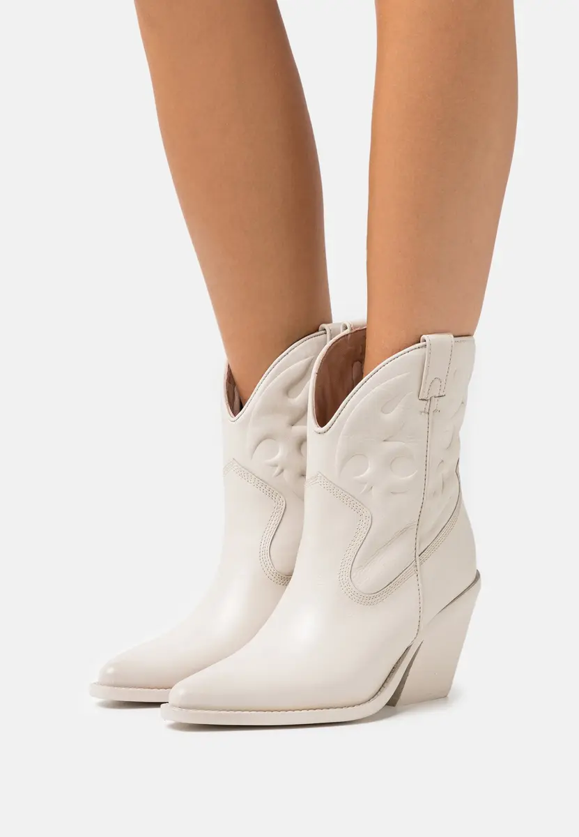NEW KOLE - Bottines à talons hauts - off white