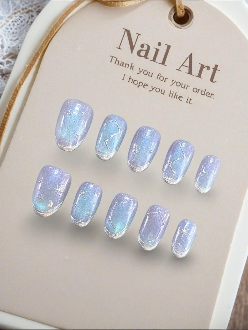 Art d'ongle d'hiver élégant/ongles ciel étoilé rêveur/mignon ongle court ovale/ongle étudiant adolescent/ongles oeil de chat/presse fait main
