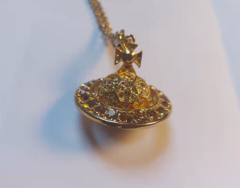 COLLIER - DORÉ VW