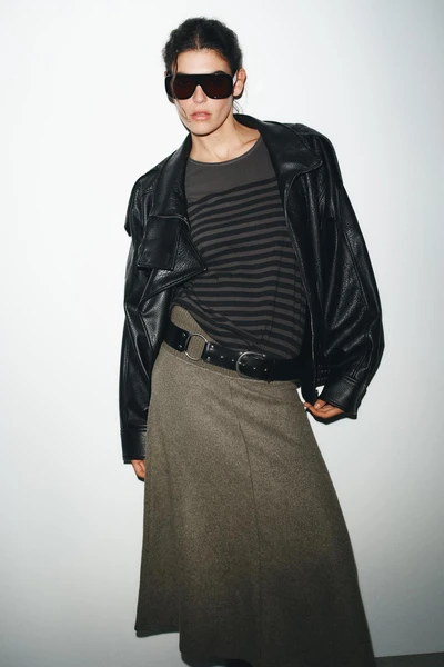 BLOUSON EN MATIÈRE SYNTHÈTIQUE