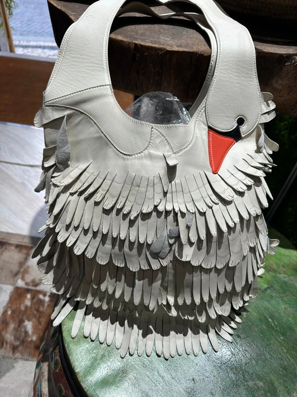 Mala Swan RED Valentino | Vinted