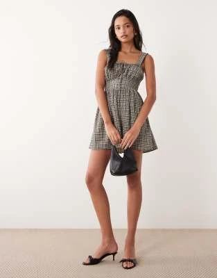 Wednesday's Girl - Robe courte tendance folk nouée devant à carreaux vichy - Marron