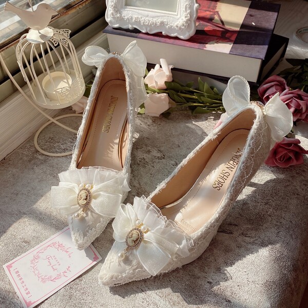 Little Women Heart Lolita Hand made Gorgeous Lolita Flower Married High Heels Lace Shoes Bow-Knot Whiteloshoes Made 