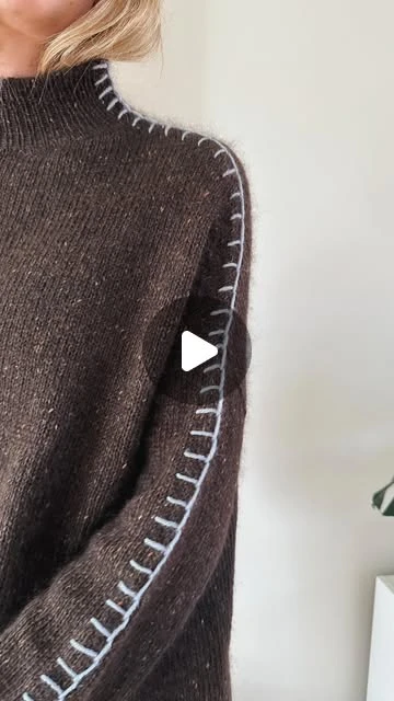 Sofia Siri Scotford on Instagram: "Ad | I have knitted a new favourite sweater for the autumn 🥹 It turned out just as I’d hoped and I love wearing it 💘#knittersofinstagram #nevernotknitting #knitspiration #slowfashion #knit #knitting #knitwear #strikk #strik #glacissweater"