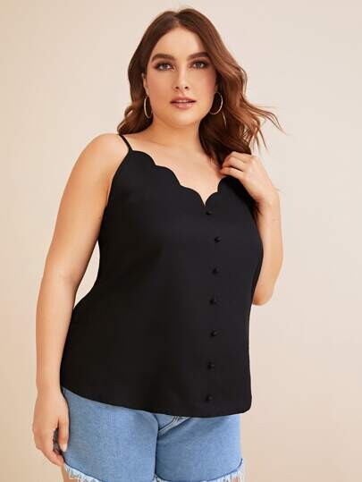 Top avec ourlet festonné et boutons