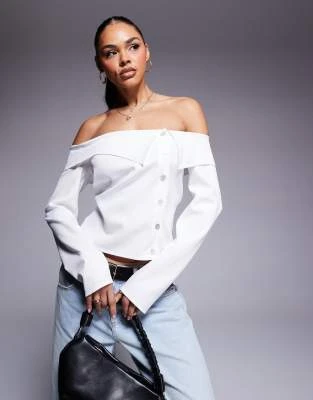 ASOS DESIGN - Top boutonné à épaules dénudées - Crème | ASOS