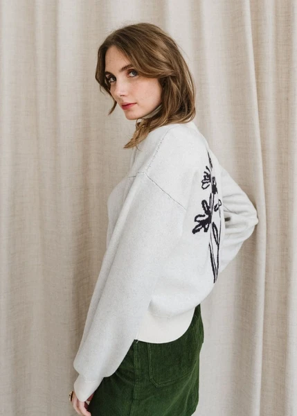 Pull en coton bio et laine certifiée | écru "flowers philis knitted sweater" Thinking Mu