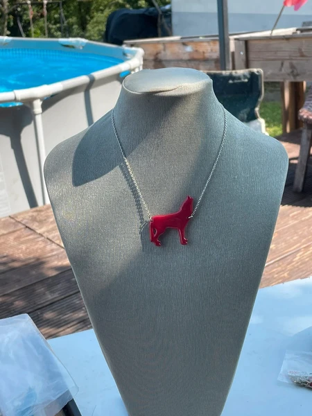 Collier les Néréides loup rouge