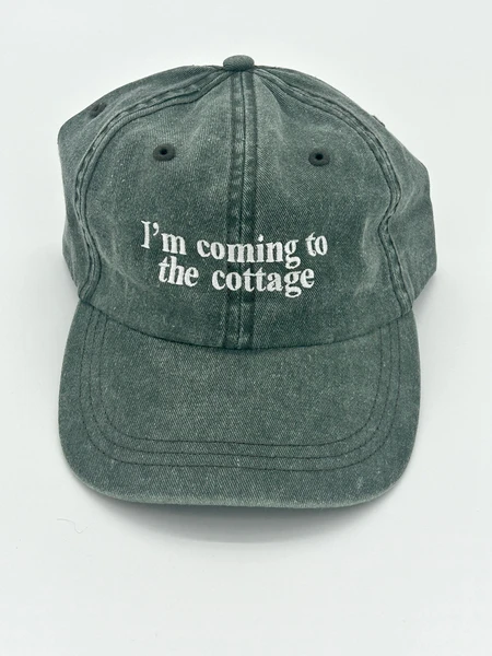 I'm Coming to the Cottage Hat