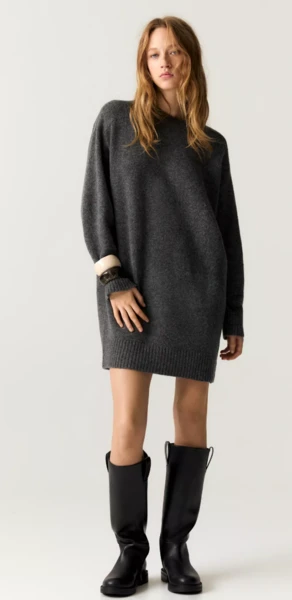  Robe grise