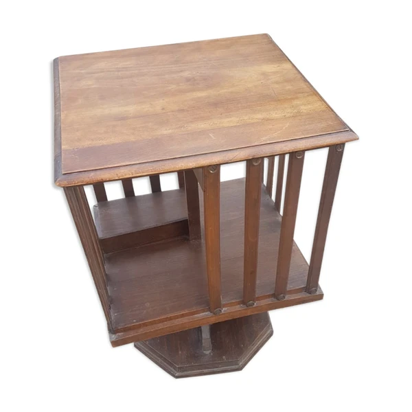 Bibliothèque tournante