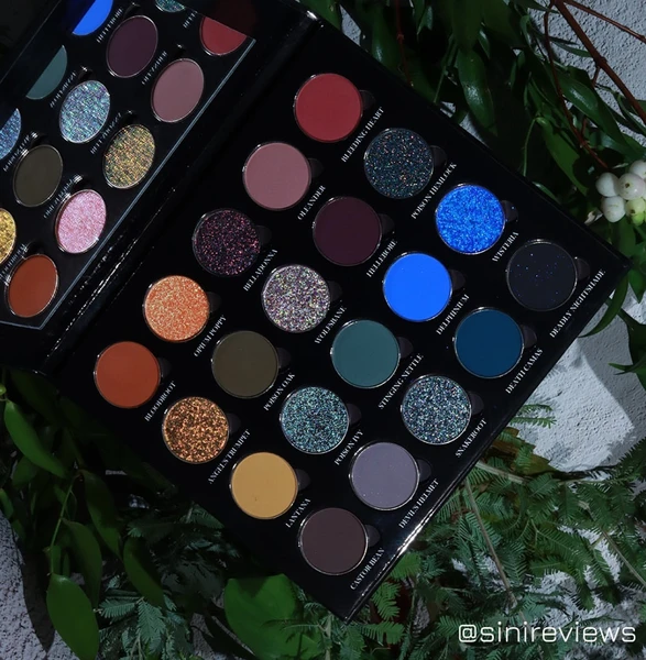 Palette d'ombres à paupières Poison Garden