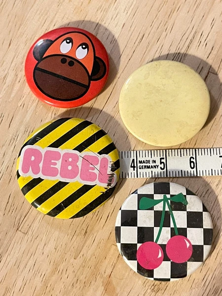 Badges