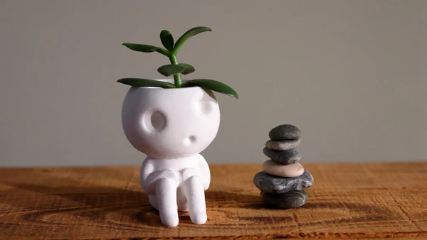 Kodama Planter - Studio Ghibli Inspired Indoor Pot - Princess Mononoke Decor - Mini Planters for Succulents - Baumgeister - Tree Spirit