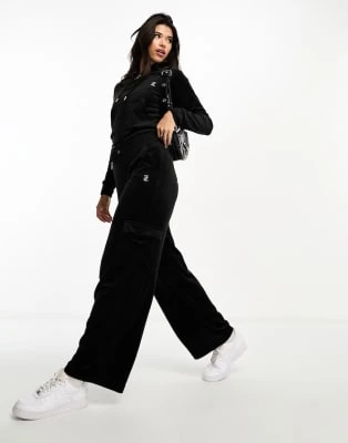 Juicy Couture - Ensemble jogger droit et sweat à capuche en velours - Noir | ASOS
