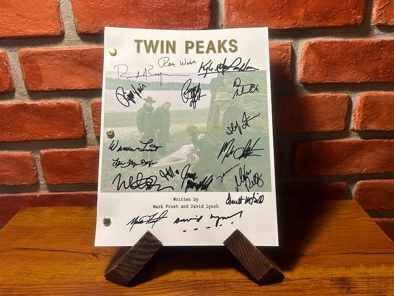 Dédicace signée par le pilote de Twin Peaks Scénario complet Script complet Réimpression David Lynch