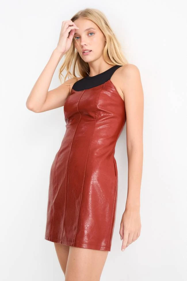Robe ajustée - synthétique