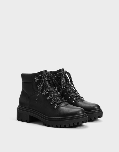 Chaussures montantes de randonnée - CYBER DAYS - Bershka France