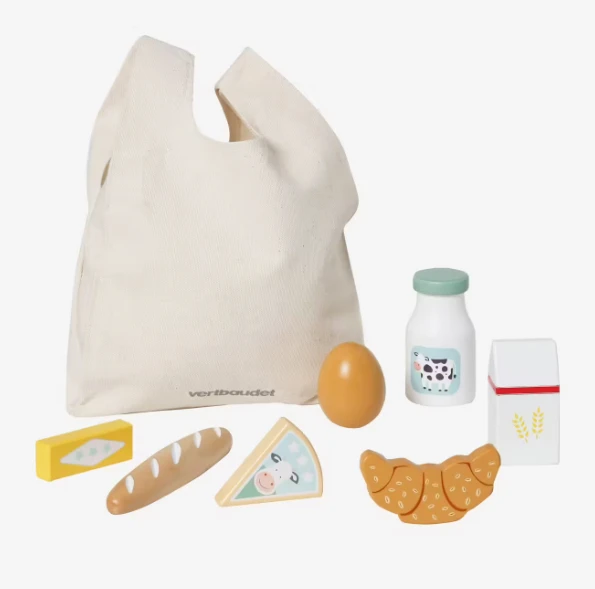 Sac avec provisions en bois