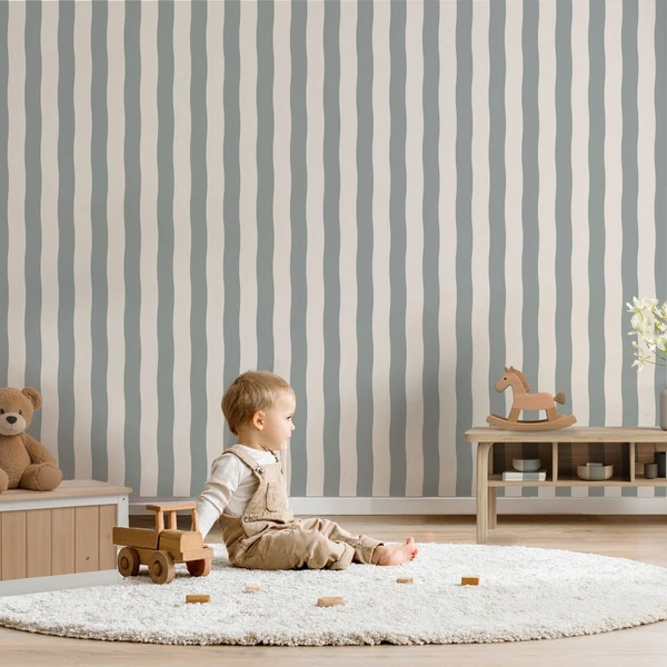 Behang Wavy Stripes | vintage green | ELLIE Studio