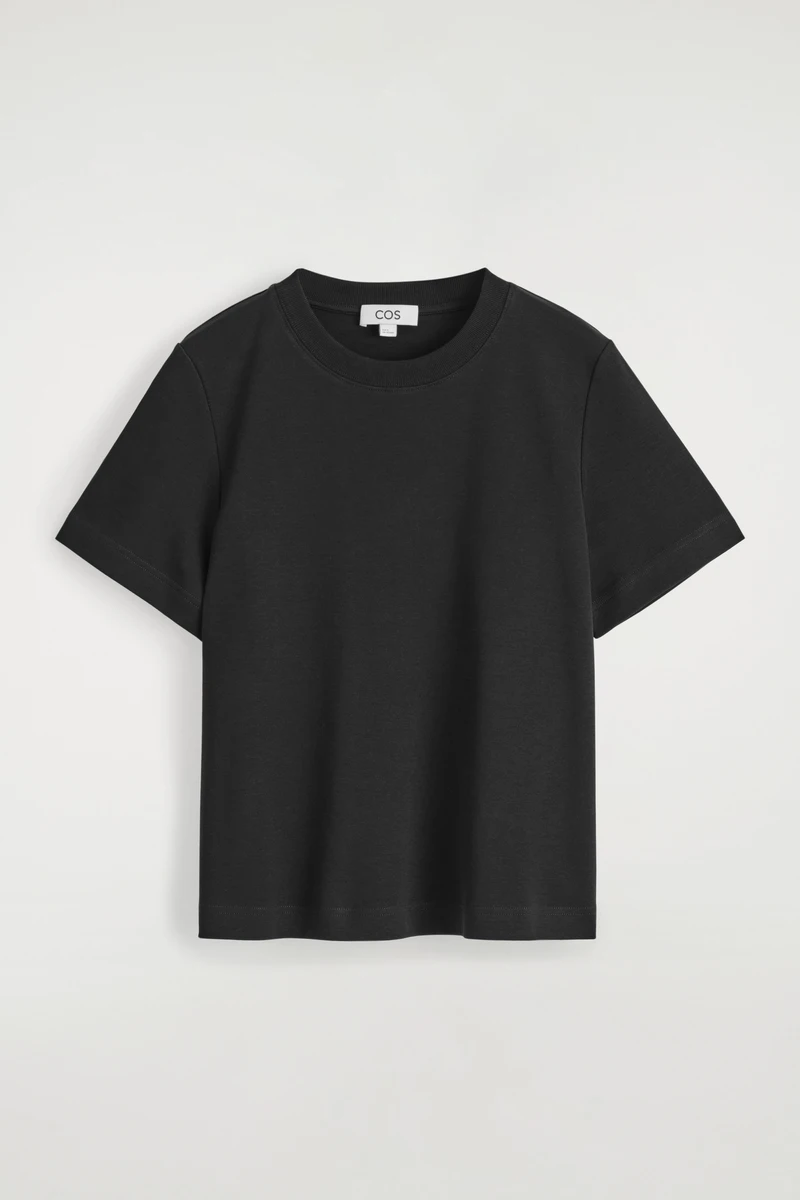 T-SHIRT REGULAR ÉLÉGANT