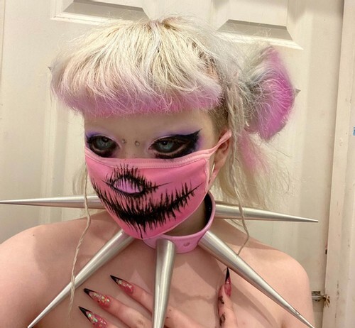 Masque visage supreme cunt Jazmin Bean