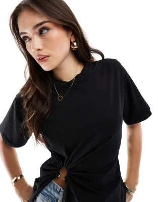 ONLY - T-shirt froncé avec anneau - Noir