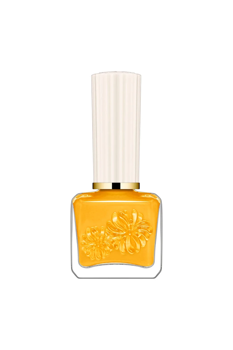 Vernis à ongles jaune