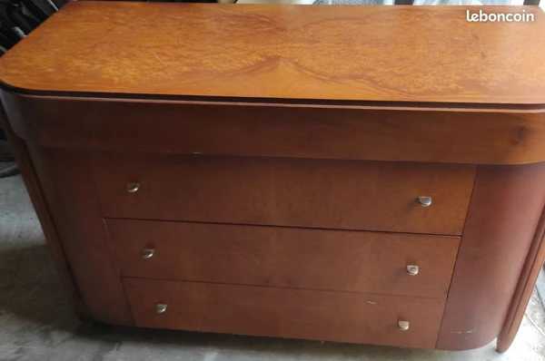 Commode
