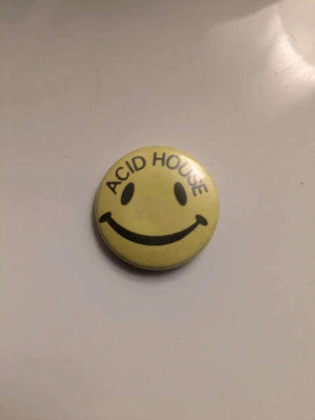 Vintage Smiley face badge Acid house (born'1987)