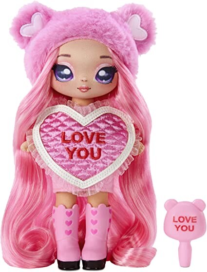 Na Na Na Surprise Série Sweetest Heart-Gisele GOODHEART – Poupée Mannequin Tenue Cheveux Roses clairs, 1 Robe en Forme de cœur & 1 Brosse – À Collectionner – Cadeau Parfait, 5 Ans +, 581307EUC : Amazon.fr: Jeux et Jouets