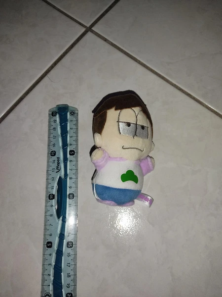 peluche de osomatsu-san