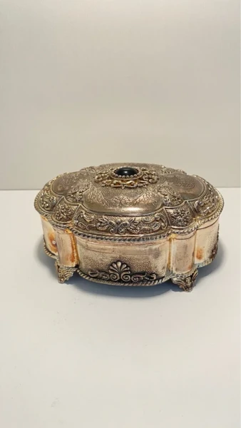 Vintage Ornate Jewelry Box