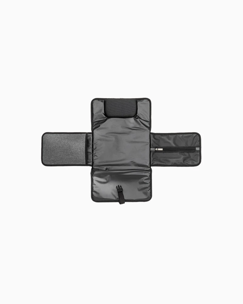 Tapis à Langer nomade pour laisser dans la voiture