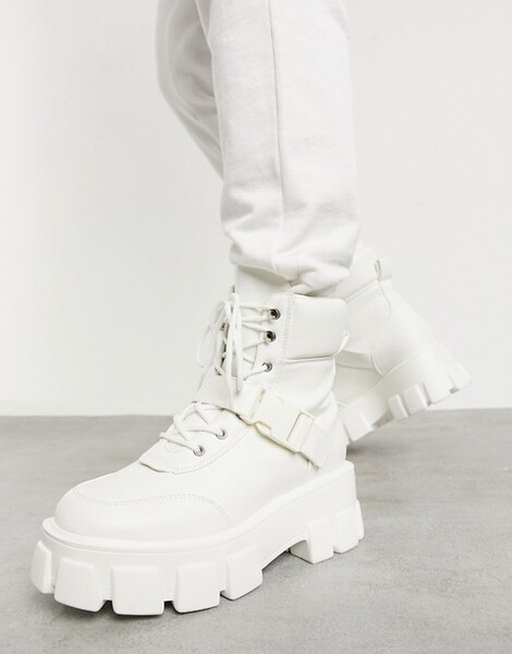 Public Desire - Kash - Bottines chunky avec boucles - Blanc cassé