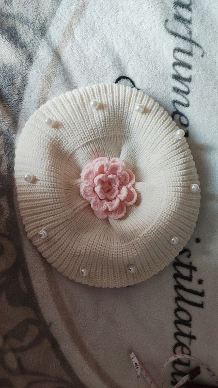 pearl flower beret