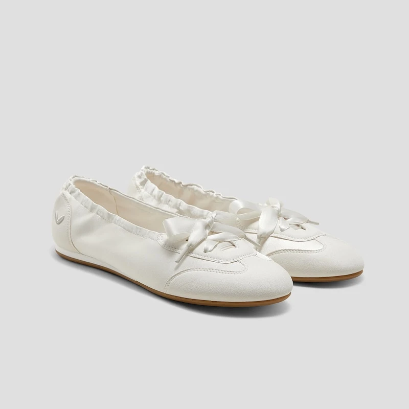Sneakerina à bouts ronds en satin (Yanka) | VIVAIA