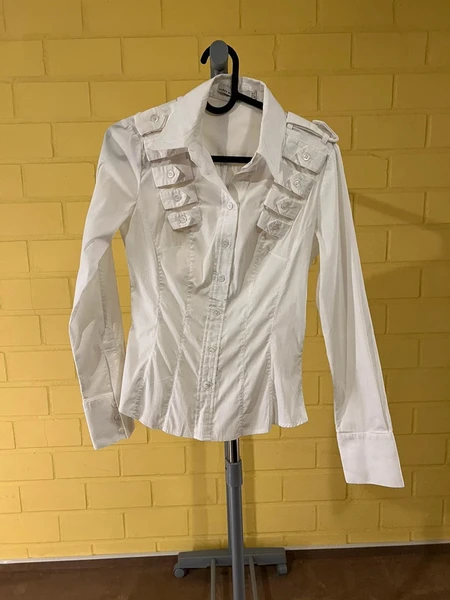 Weiße Bluse